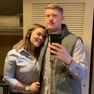 Meet your Posher, Max